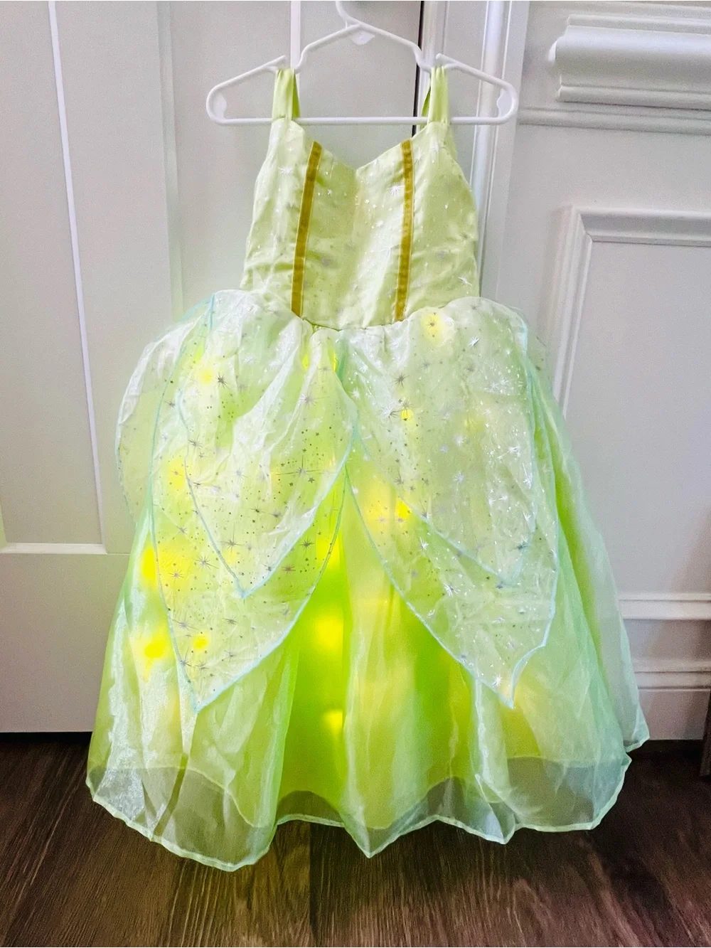 Disney Princess Tiana Deluxe Light-Up Costume Dress Green Fairly Dress Size 110